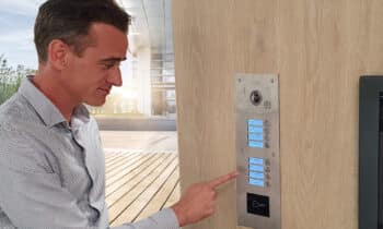 Clement Interview Installatie en Bouw