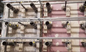 Hoekoplossingen door massieve en flexibele wand met PROMASTOP®