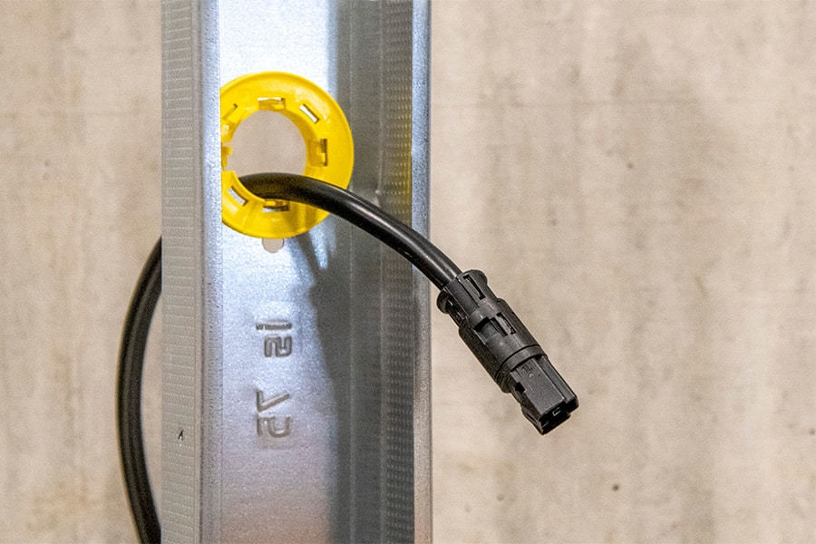 Stekerbaar installeren in de praktijk: ‘Iedereen kan het. Ook jonge mensen met weinig werkervaring’ 1