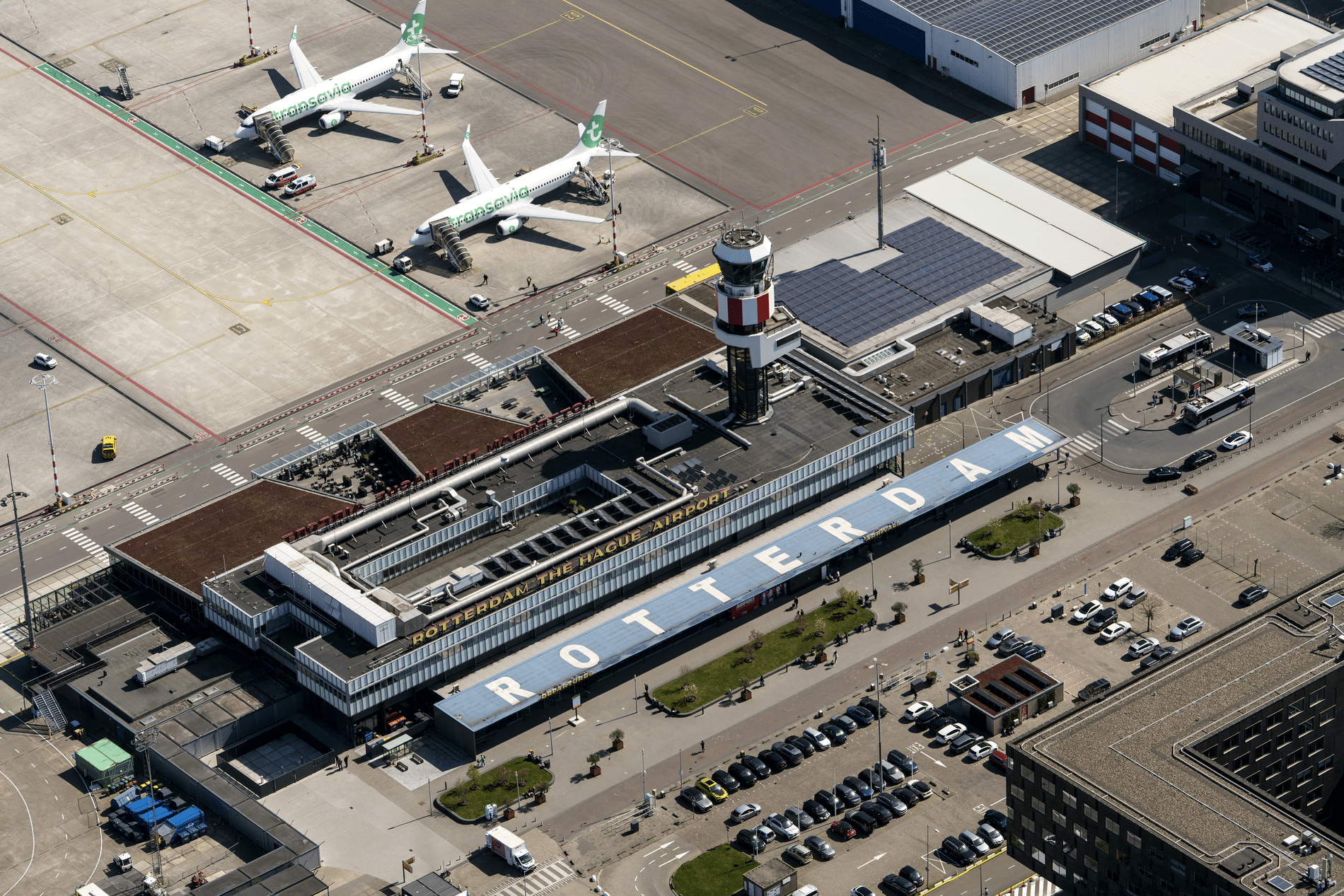 Renovatie kantorenstrook Rotterdam The Hague Airport nadert voltooiing 1
