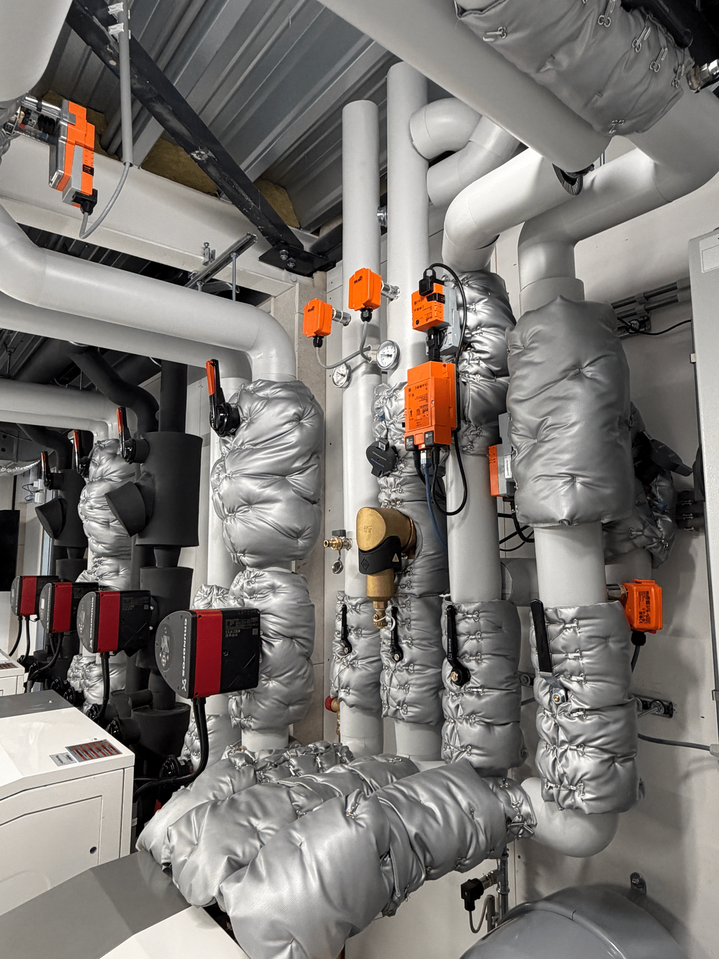 Innovatieve regelcomponenten brengen comfort én efficiëntie samen in vernieuwd pand van Loohuis Installatietechnieken 2